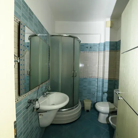 Апартаменты Beachfront Lungomare Влёра