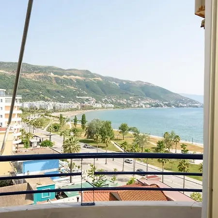 Apartment Beachfront Lungomare *